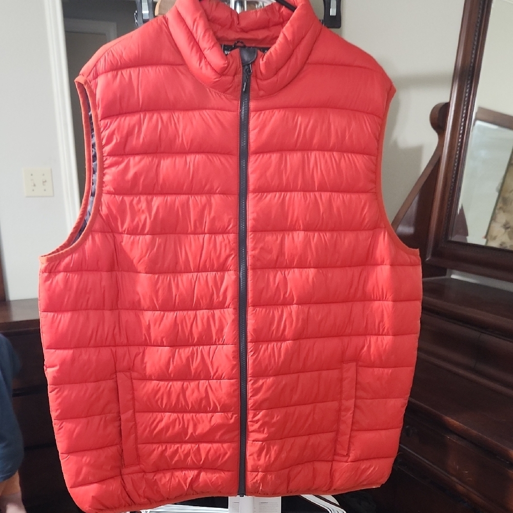 SwissTech Bubble Vest